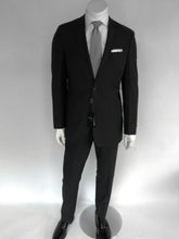 Load image into Gallery viewer, Suit Tiglio Novello 1010 Char.
