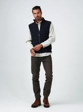 Load image into Gallery viewer, 7DIAMONDS The Atlas Vest - Navy
