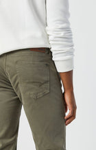 Load image into Gallery viewer, Mavi Zach Dusty Olive Twill

